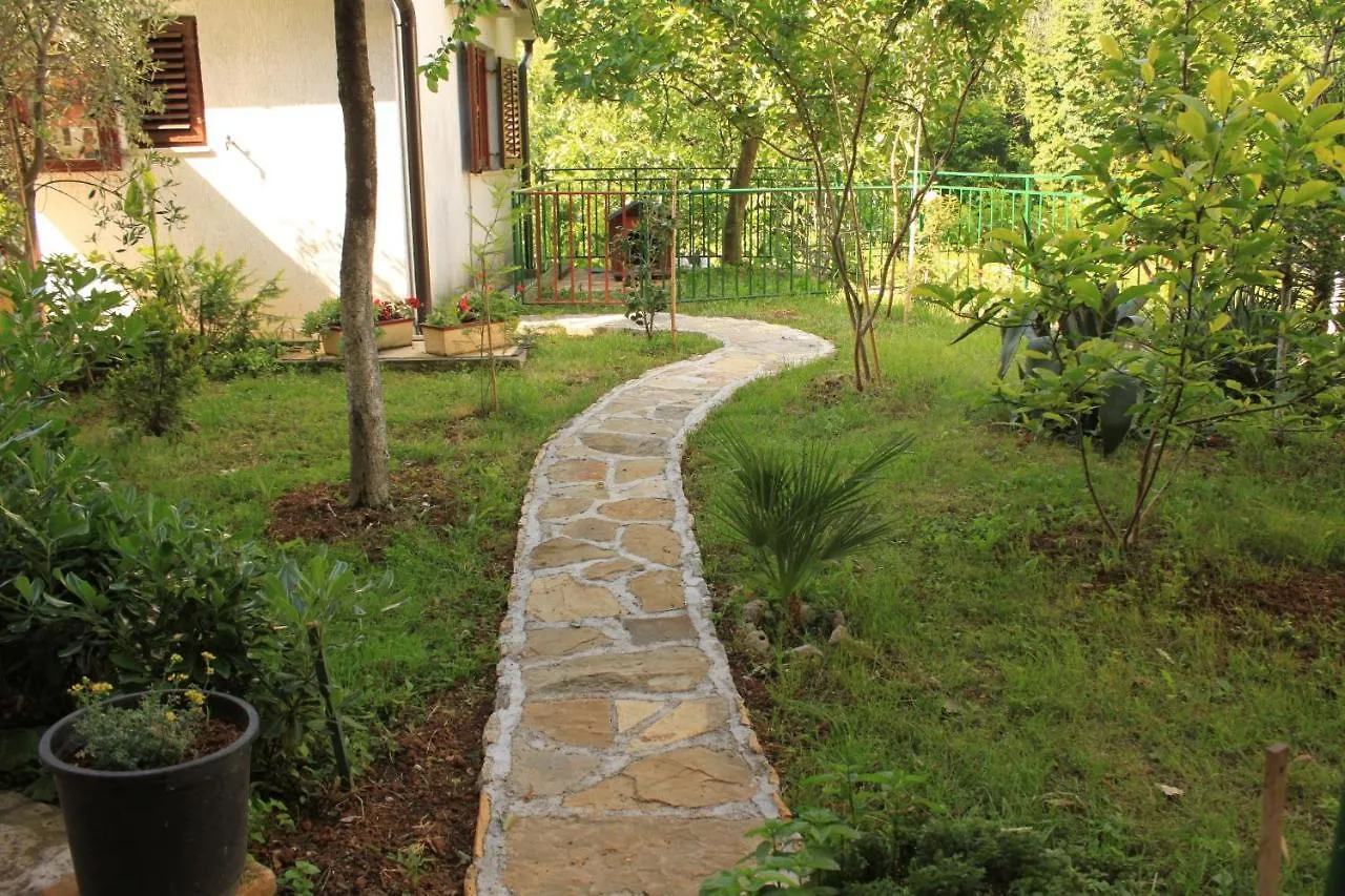 Apartments With A Parking Space Opric, Opatija - 7728 Lovran